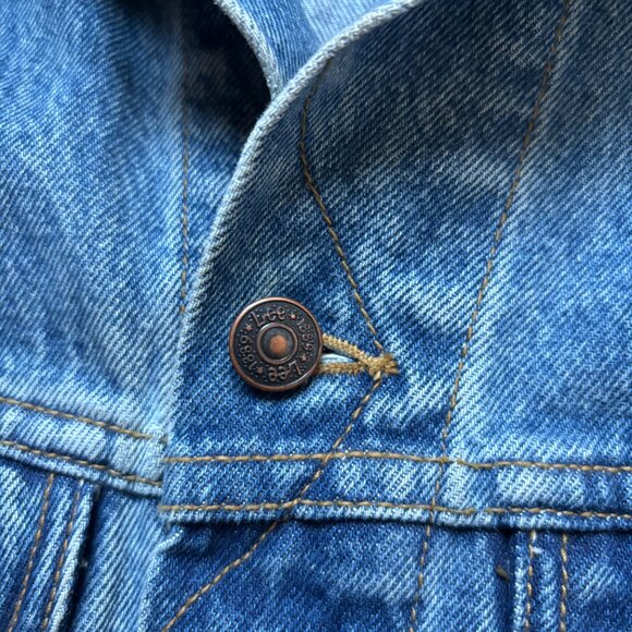 Vintage Denim Lee Jacket from the 1999 Ironman in Lake Placid USA - PTP 26” EUC - Picture 3 of 7